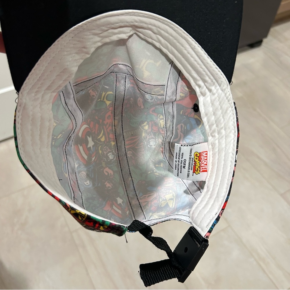 Marvel Comics super hero hat - Picture 4 of 6